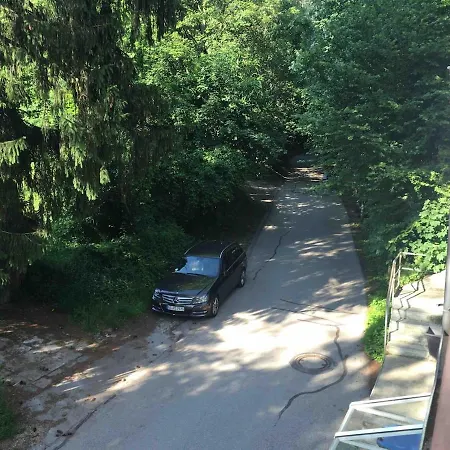 아파트 Terrassenwohnung In Historischem Brauereigebaeude Mit Blick Ins Gruene *