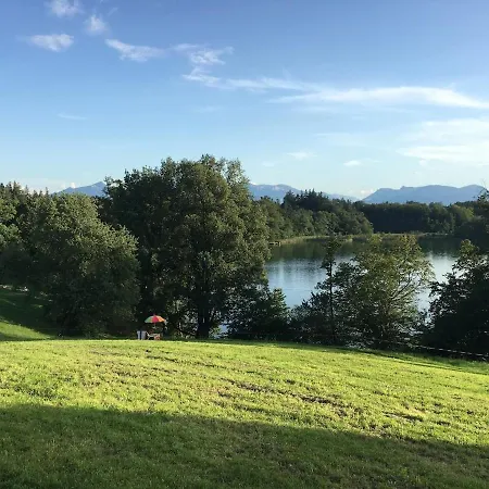 아파트 Terrassenwohnung In Historischem Brauereigebaeude Mit Blick Ins Gruene